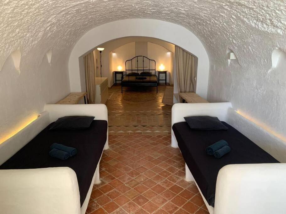 Authentic Cave In Old City Centre Apartment Granada Luaran gambar
